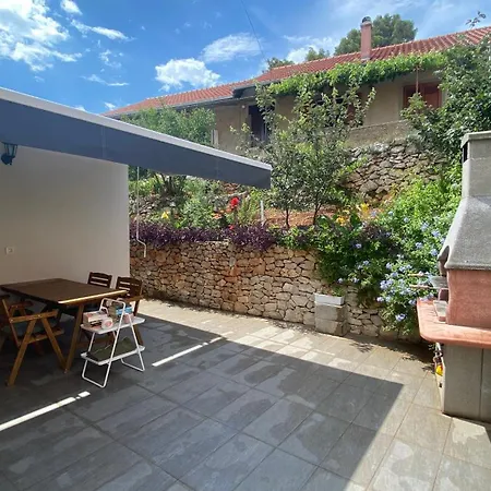 Kuca Za Odmor Astrea Nyaraló *